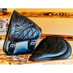 Sitz + Satteltasche Für H-D Softail Rautenmuster Spider Schwarz