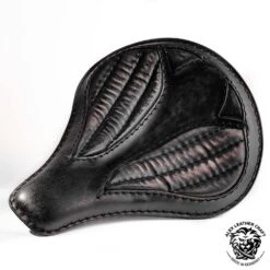 Bobber Solo Sitz Für Indian Scout Ab 2015 Lang LS Vintage Schwarz V2 -Alex Leather Craft Verkäufe bobber solo seat for indian scout since 2017 long vintage black v2 3 1000x1000 1