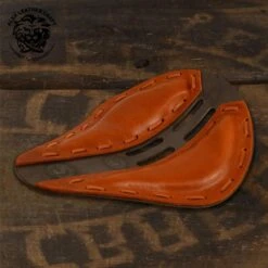 Bobber Solo Sitz Für Indian Scout Ab 2015 4Fourth Büffel Cognac Metall -Alex Leather Craft Verkäufe bobber solo seat for indian scout since 2017 standard 4fourth buffalo cognac 3 1000x1000 1