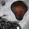Bobber Solo Sitz Für Indian Scout Ab 2015 Luxus Kroko Schwarz Tan -Alex Leather Craft Verkäufe bobber solo seat for indian scout since 2017 standard alligator black and tan 1 1000x1000 1