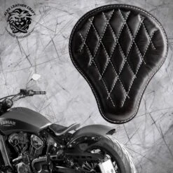 Bobber Solo Sitz Für Indian Scout Ab 2015 Standard Schwarz Und Weiß V3