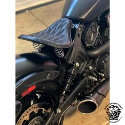 Bobber Solo Sitz Für Indian Scout Ab 2015 Standard Schwarz Rautenmuster -Alex Leather Craft Verkäufe bobber solo seat for indian scout since 2017 standard black v3 8 1000x1000 1