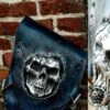 Satteltasche Kawasaki Vulcan VN400/800/900 Schädel 2 Satteltasche Kawasaki Vulcan VN400/800/900 Schädel -Alex Leather Craft Verkäufe motorcycle saddlebag kawasaki vulcan vn400 900 skull 1 1000x1000 1