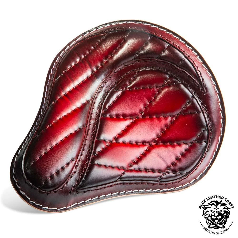 Sitz Und Satteltasche Für Triumph Bonneville Bobber Rot Rautenmuster 5 Sitz Und Satteltasche Für Triumph Bonneville Bobber Rot Rautenmuster – Bild 3