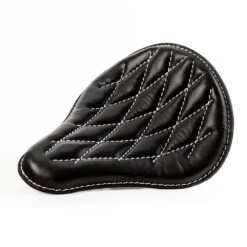 Sitz + Satteltasche Für Indian Scout Schwarz Und Weiß Rautenmuster -Alex Leather Craft Verkäufe seat saddlebag for indian scout since 2017 black and white diamond 5 1000x1000 1