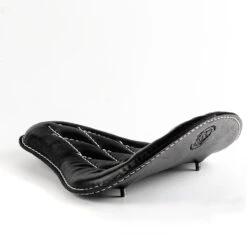 Sitz + Satteltasche Für Indian Scout Schwarz Und Weiß Rautenmuster -Alex Leather Craft Verkäufe seat saddlebag for indian scout since 2017 black and white diamond 6 1000x1000 1