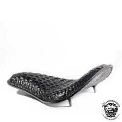 Solo Sitz Harley Davidson Sportster 04-22 Kroko Schwarz 9 Solo Sitz Harley Davidson Sportster 04-22 Kroko Schwarz -Alex Leather Craft Verkäufe solo seat harley davidson sportster 04 20 alligator black 4 1000x1000 1