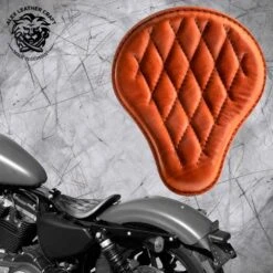 Solo Sitz Harley Davidson Sportster 04-22 Cognac Rautenmuster