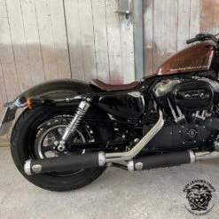 Solo Sitz Harley Davidson Sportster 04-22 Glanz Und Samt Dunkelbraun Und Schwarz V3 -Alex Leather Craft Verkäufe solo seat harley davidson sportster 04 20 gloss and velvet darkbrown v3 4 1000x1000 1