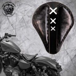 Solo Sitz + Montage Kit Harley Davidson Sportster 04-22 Amsterdam Vintage Schwarz Metall