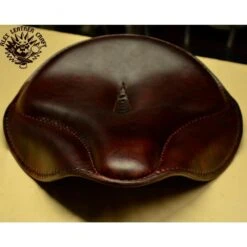 Solo Sitz + Montage Kit Harley Davidson Sportster 04-22 Oldtimer Dunkelbraun 8 Solo Sitz + Montage Kit Harley Davidson Sportster 04-22 Oldtimer Dunkelbraun -Alex Leather Craft Verkäufe solo seat montage kit harley davidson sportster 04 20 old time dark brown 3 1000x1000 1