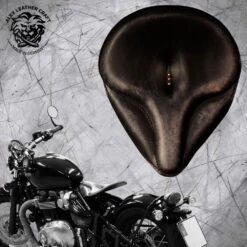 Triumph Bonneville Bobber Sitz Von 2016 Oldtimer Vintage Schwarz