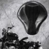 Triumph Bonneville Bobber Sitz Ab 2016 El Toro Glanz Und Samt Schwarz -Alex Leather Craft Verkäufe triumph bonneville bobber seat since 2016 el toro gloss and velvet black 1 1000x1000 1