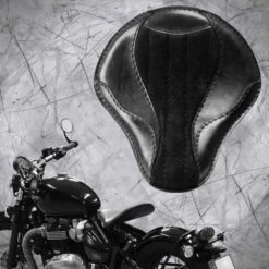 Triumph Bonneville Bobber Sitz Ab 2016 El Toro Glanz Und Samt Schwarz